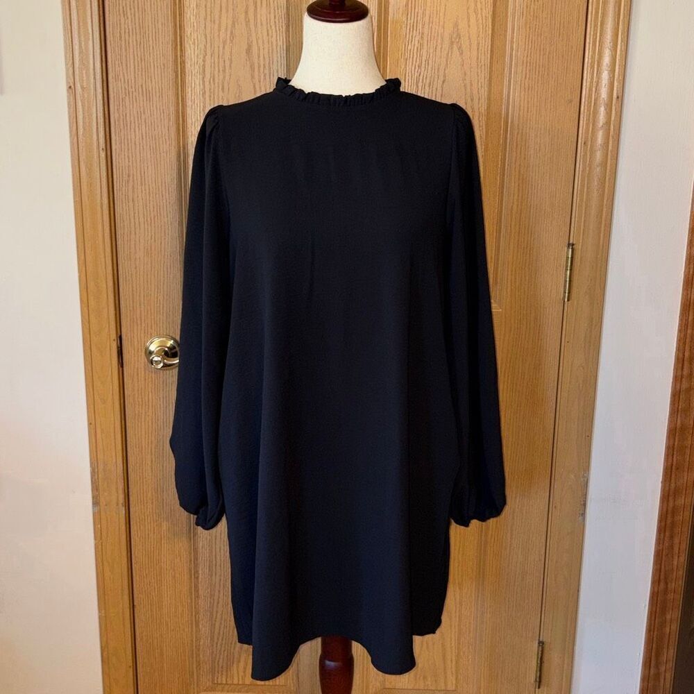 NWT Mittoshop Black Long Sleeve Ruffle Collar Shift Dress Medium